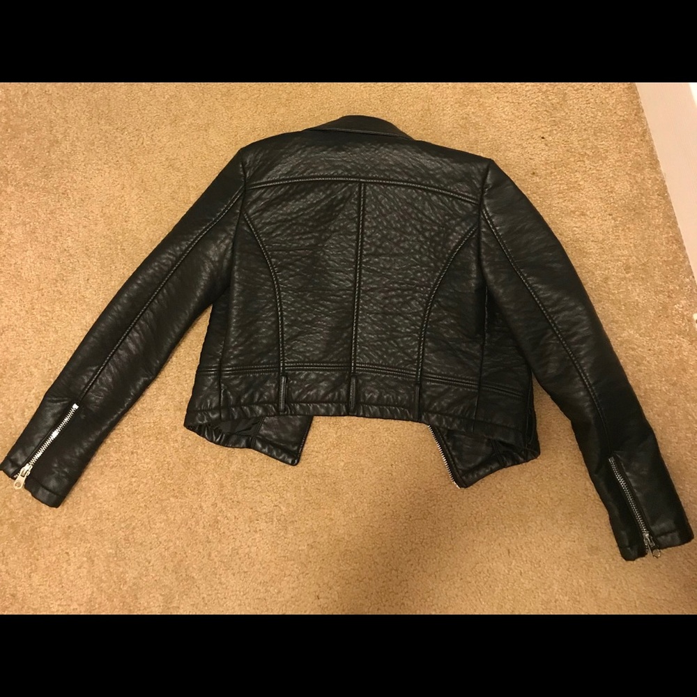 Leather Jacket ❤️ - Picture 6 of 7